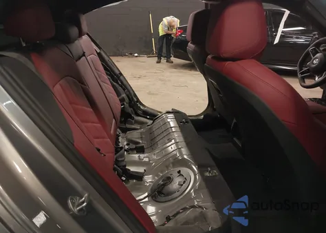 2025 BMW 540 I xDrive z USA, uszkodzony, nr VIN WBA63FJ03SCU10678